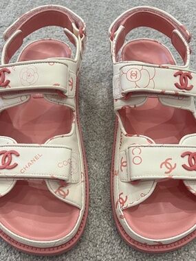 Chanel CC Logo Leather Slingback Dad Sandals White Pink 38